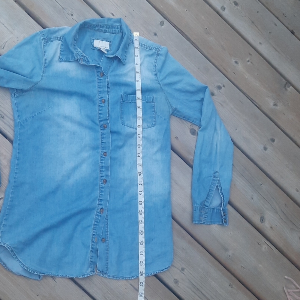 Forever 21 button down - Picture 7 of 9